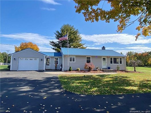 10 Russell, East Granby, CT 06026