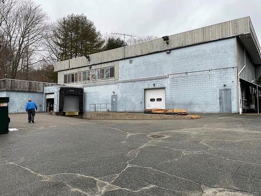 17 Industrial, Waterford, CT 06385