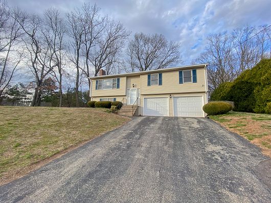 13 Christopher, Enfield, CT 06082