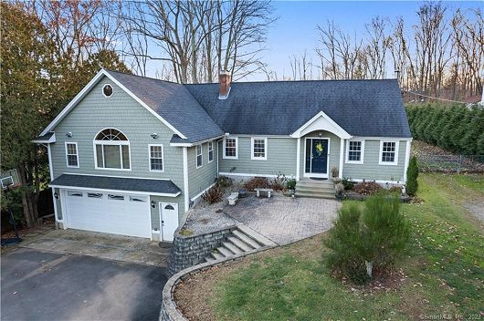 25 Woodland, Middlefield, CT 06481