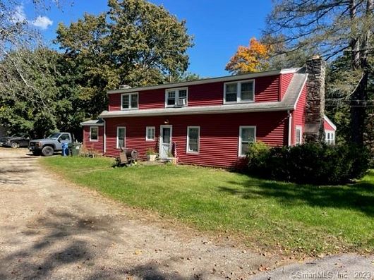 107 Wawecus Hill, Norwich, CT 06360