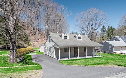 27 Cherry Ln, Bethel, CT 06801 United States