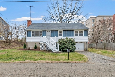 175 Crestview Dr, Bridgeport, CT 06606 United States