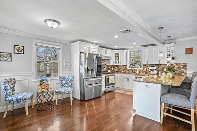 25 Platt Pl, Bridgeport, CT 06606 United States