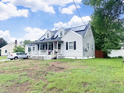 29 Hooker Rd, Bridgeport, CT 06610 United States