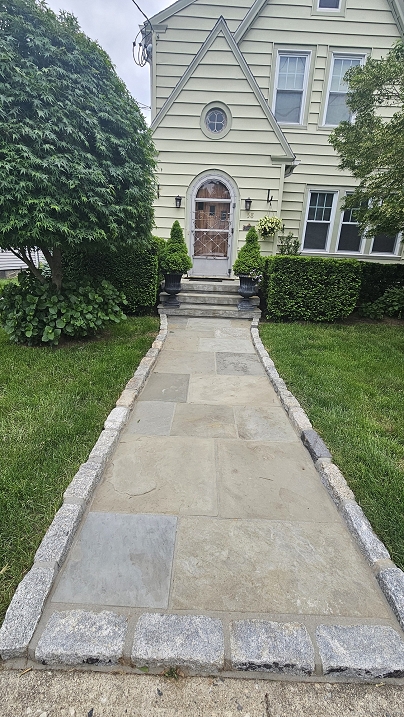58 Waverly Pl, Bridgeport, CT 06610 United States