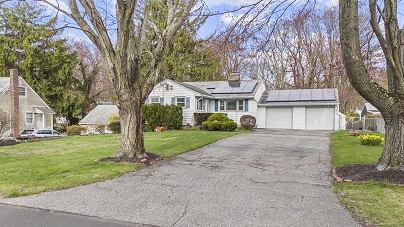 75 Linda Dr, Bridgeport, CT 06606 United States