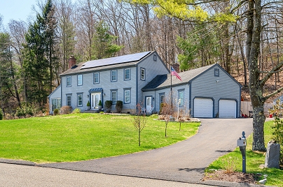 12 Windwood Rd, Brookfield, CT 06804 United States