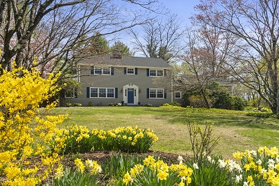 15 Maple Ln, Brookfield, CT 06804 United States