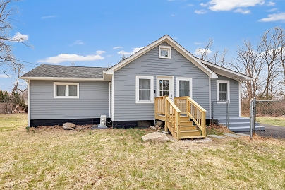 37 Huckleberry Hill Rd, Brookfield, CT 06804 United States