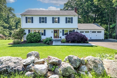 7 Broadview Rd, Brookfield, CT 06804 United States