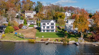72 S Lake Shore Dr, Brookfield, CT 06804 United States