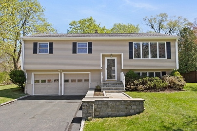 2 Kingswood Rd, Danbury, CT 06811 United States