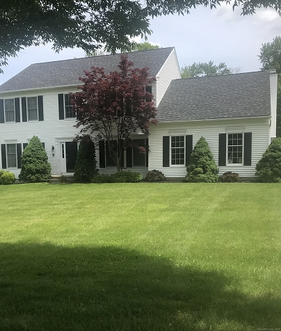 9 Chelsea Dr, Danbury, CT 06811 United States