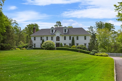 10 Easton Heights Ln, Easton, CT 06612 United States