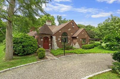 1180 Merwins Ln, Fairfield, CT 06824 United States