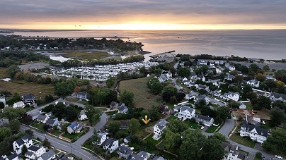 14 Clinton St, Fairfield, CT 06824 United States
