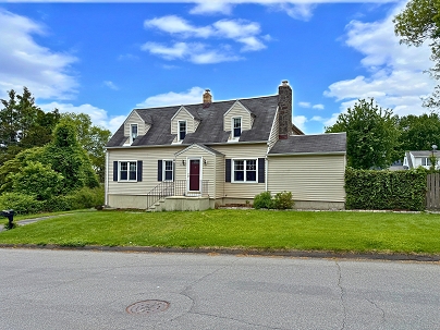 51 Laurel St, Fairfield, CT 06825 United States