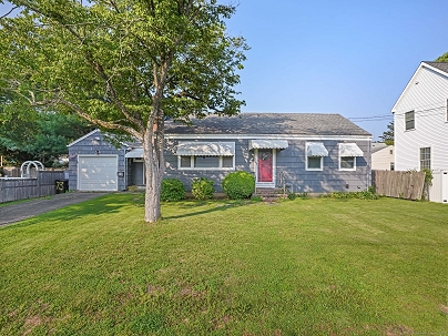 73 Alden St, Fairfield, CT 06824 United States
