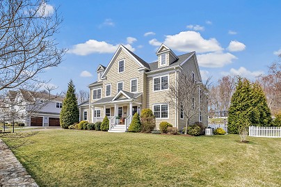 950 Mill Hill Ter, Fairfield, CT 06890 United States