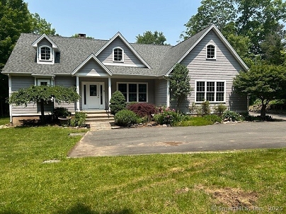 19 Sherwood Pl, Monroe, CT 06468 United States