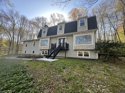 21 Field Rock Rd, Monroe, CT 06468 United States