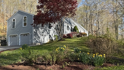 431 Fan Hill Rd, Monroe, CT 06468 United States