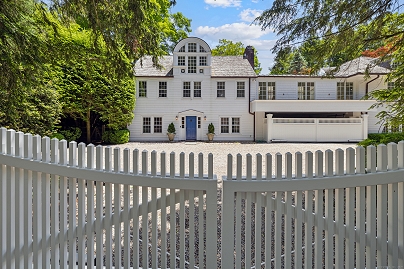 15 Mill Rd, New Canaan, CT 06840 United States