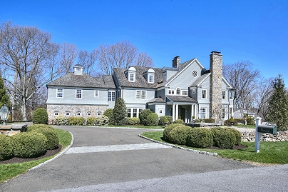 17 Wardwell Dr, New Canaan, CT 06840 United States