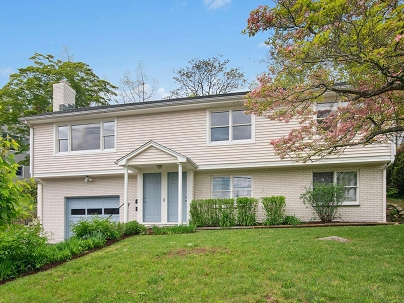 72 Locust Ave, New Canaan, CT 06840 United States