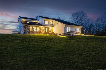 11 Hillcrest Dr, New Fairfield, CT 06812 United States