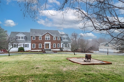 3 Huntington Ln, New Fairfield, CT 06812 United States