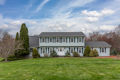 6 Whipstick Rd, New Fairfield, CT 06812 United States