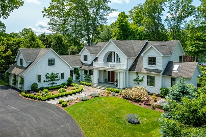 8 Heritage Island Rd, New Fairfield, CT 06812 United States