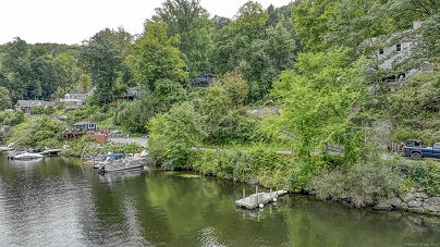 25 Brookbridge Dr, Newtown, CT 06482 United States