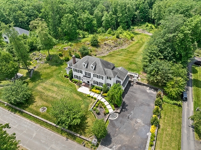 3 Autumn Ridge Rd, Newtown, CT 06470 United States