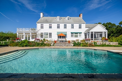49 Great Ring Rd, Newtown, CT 06482 United States