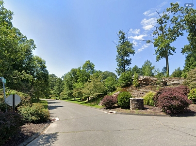 6 Vona Way, Newtown, CT 06470 United States