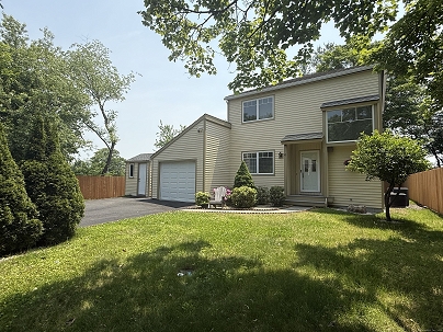 10 Dry Hill Ct, Norwalk, CT 06851 United States