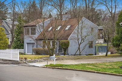 2 Steeple Top Rd, Norwalk, CT 06853 United States