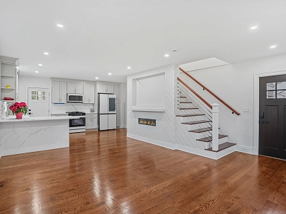 20 Avenue A, Norwalk, CT 06854 United States