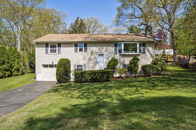 24 Styles Ln, Norwalk, CT 06850 United States