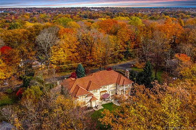 79 Comstock Hill Ave, Norwalk, CT 06850 United States