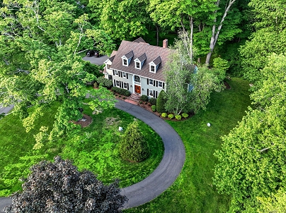 16 Black Rock Tpke, Redding, CT 06896 United States