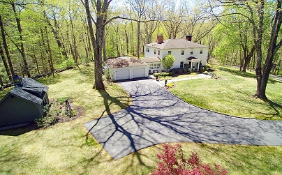 28 Wayside Ln, Redding, CT 06896 United States
