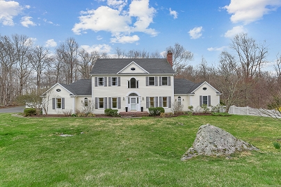 22 Grandview Dr, Ridgefield, CT 06877 United States