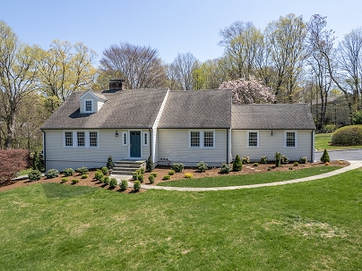 27 Powderhorn Dr, Ridgefield, CT 06877 United States
