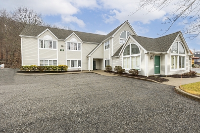 898 Ethan Allen Hwy Unit 6-3, Ridgefield, CT 06877 United States