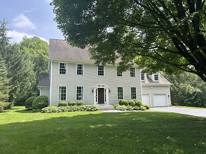 2 Arden Ln, Shelton, CT 06484 United States