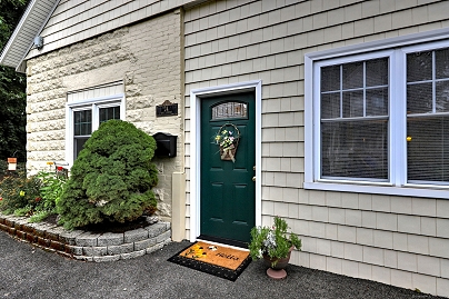 24 Wall St, Shelton, CT 06484 United States